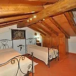 Casa Margherita 2 By Posarellivillas