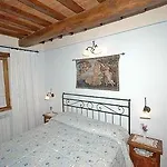 Casa Margherita 2 By Posarellivillas Piegaio