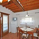 Casa Margherita 2 By Posarellivillas